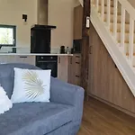 Maisonnette Du Foirail بيت للعطل *